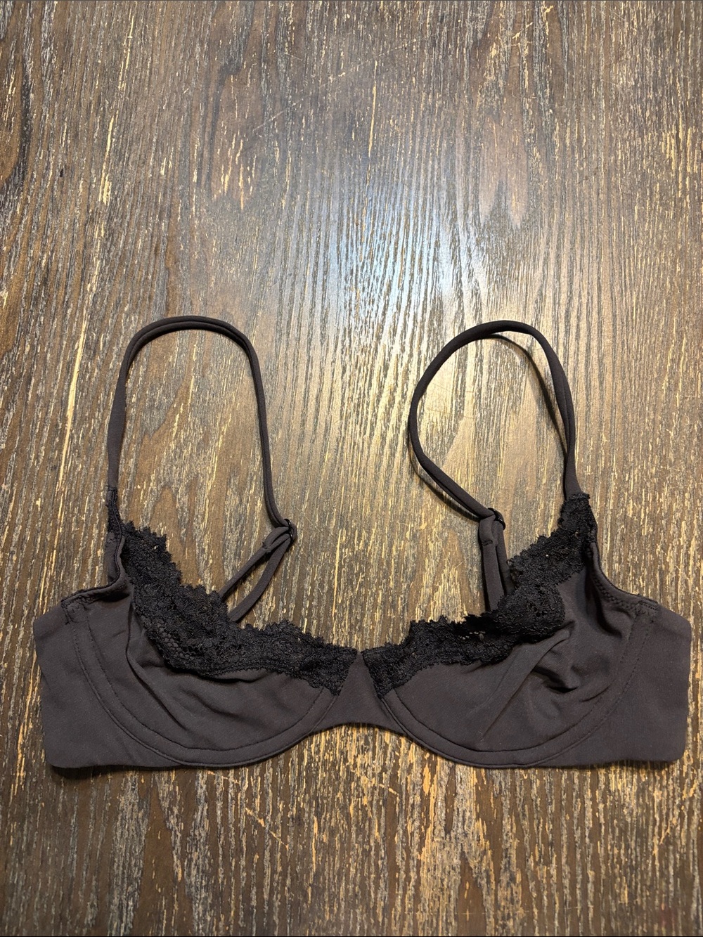 SKIMS Black Lace-Trim fits everybody unlined Demi bra 34A onyx NWOT bra